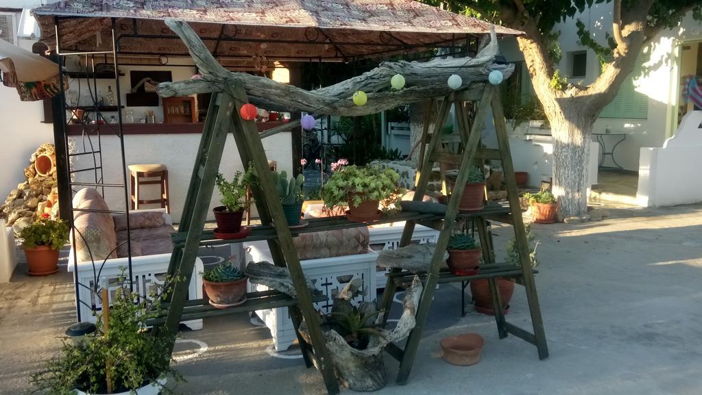 Skyros Panorama Studios Exterior foto