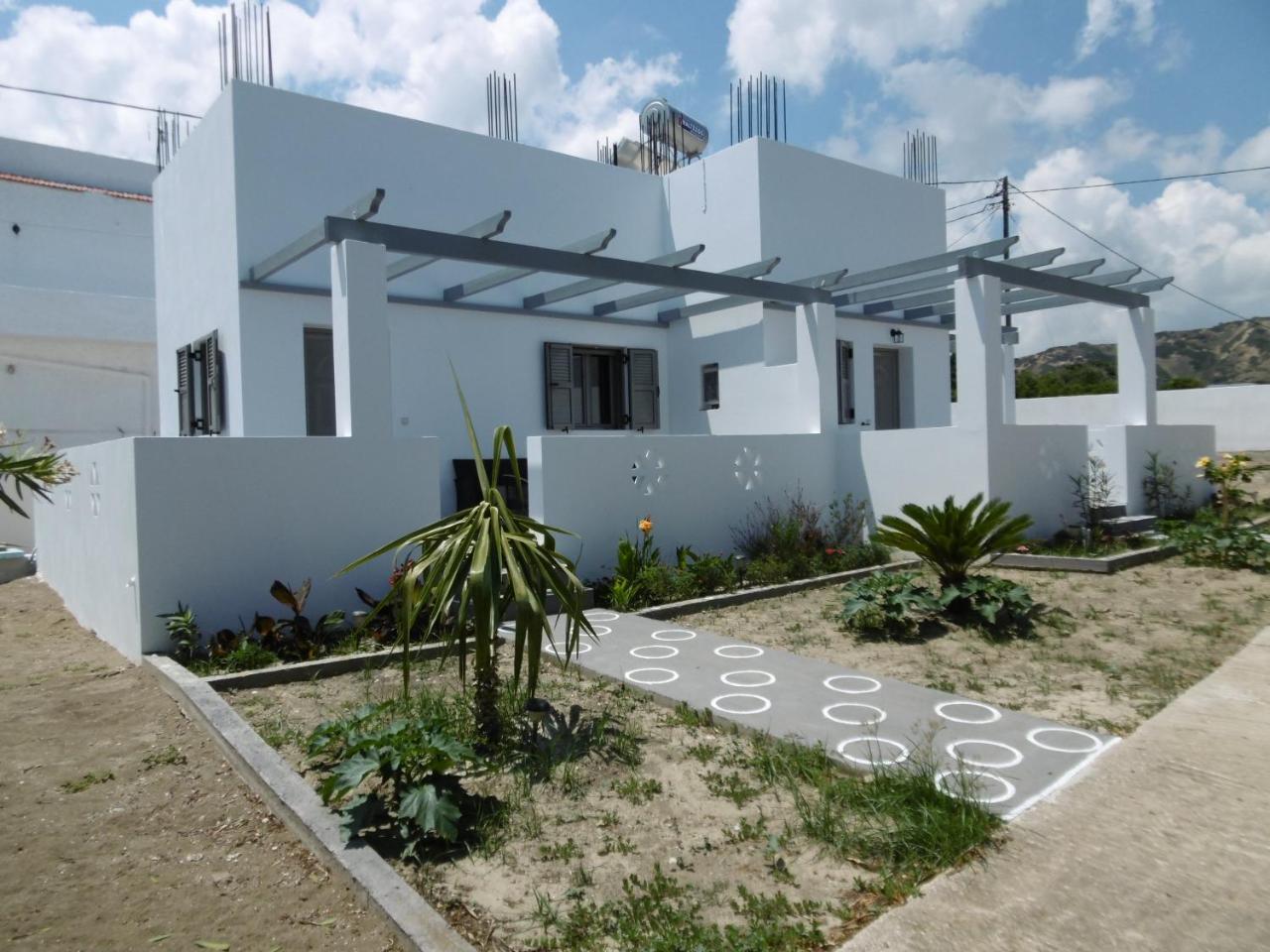 Skyros Panorama Studios Exterior foto